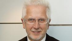 Dr. Winfried Materna